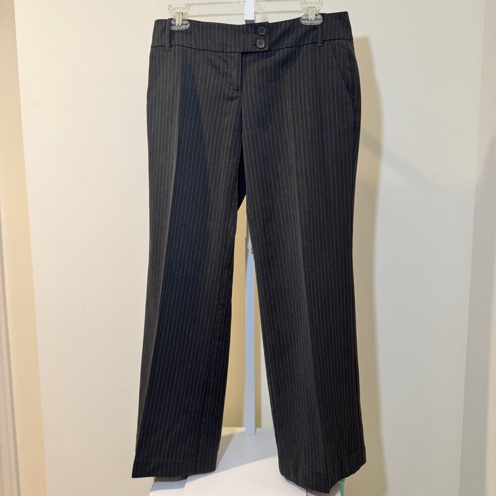 New York & Company Women Pinstripe Blazer & Pants Suit Size 4 Grey Career Work - Picture 7 of 9